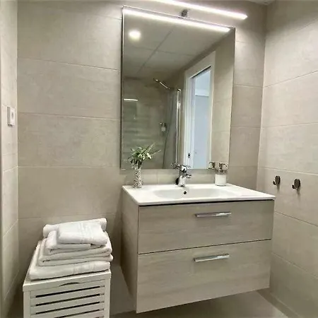 Xvi Morales & Arnal * 에스테포나