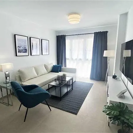 Xvi Morales & Arnal 아파트 *